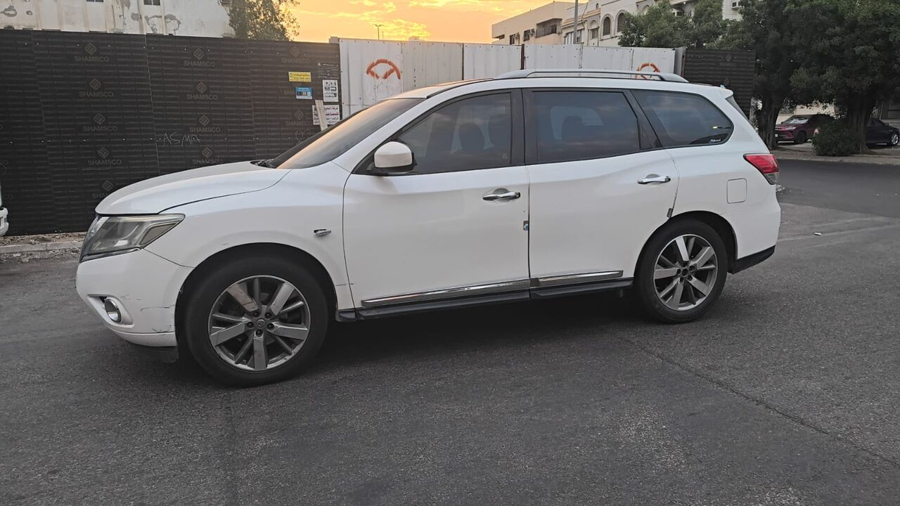 Al Safa, Vehicles, Cars & Trucks , SAR 35000,  Nissan Pathfinder,  2016,  Automatic,  263560 KM,    For Sale
