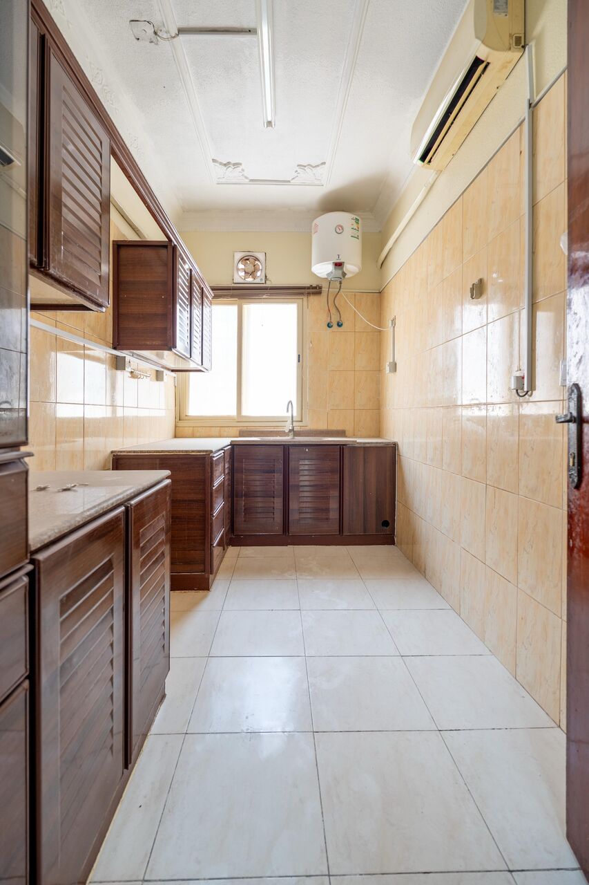 Al Jubail Al Balad, Apartments, Flats, Houses & Villas, SAR 25000/year,  Furnished,  3 BR,  Charming & Spotless Semi-Furnished 3BHK Family Flat &ndash; Al Hamra (Steps From Danube)