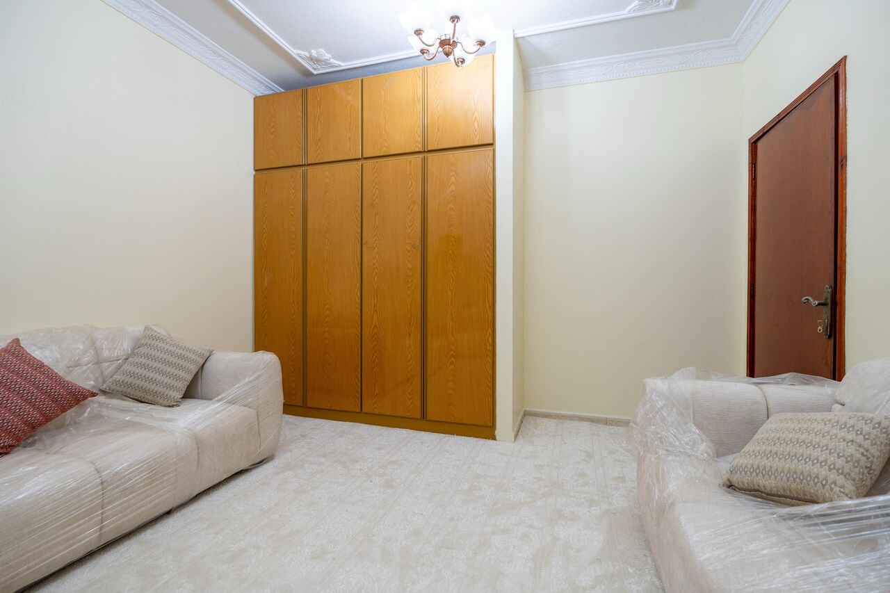 Al Jubail Al Balad, Apartments, Flats, Houses & Villas, SAR 25000/year,  Furnished,  3 BR,  Charming & Spotless Semi-Furnished 3BHK Family Flat &ndash; Al Hamra (Steps From Danube)