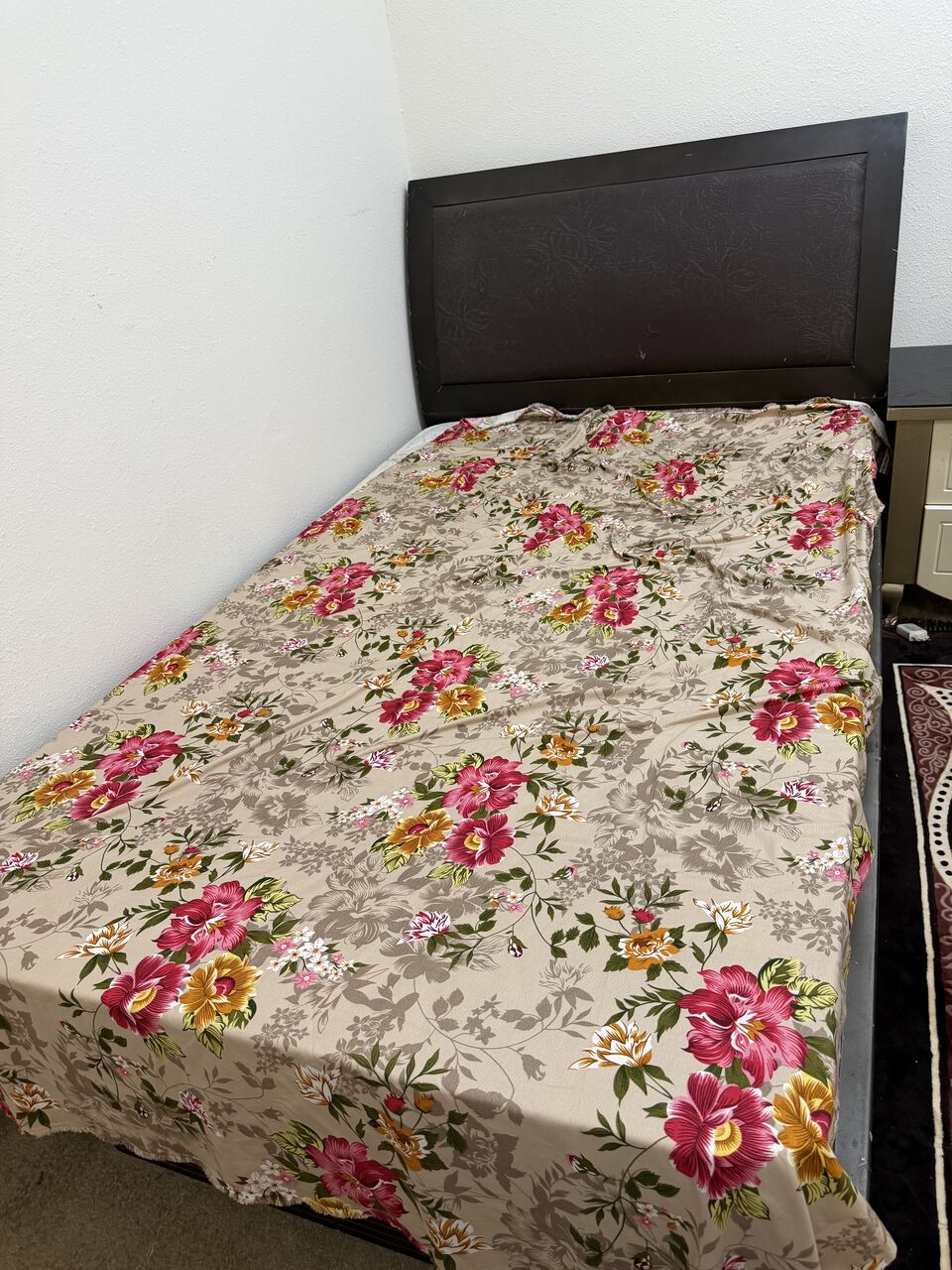 Jubail, Furniture, SAR 800,  Complete Bed Set With 02 Single Beds