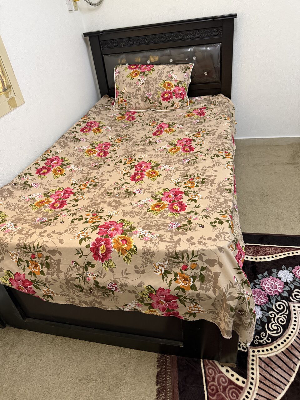 Jubail, Furniture, SAR 800,  Complete Bed Set With 02 Single Beds