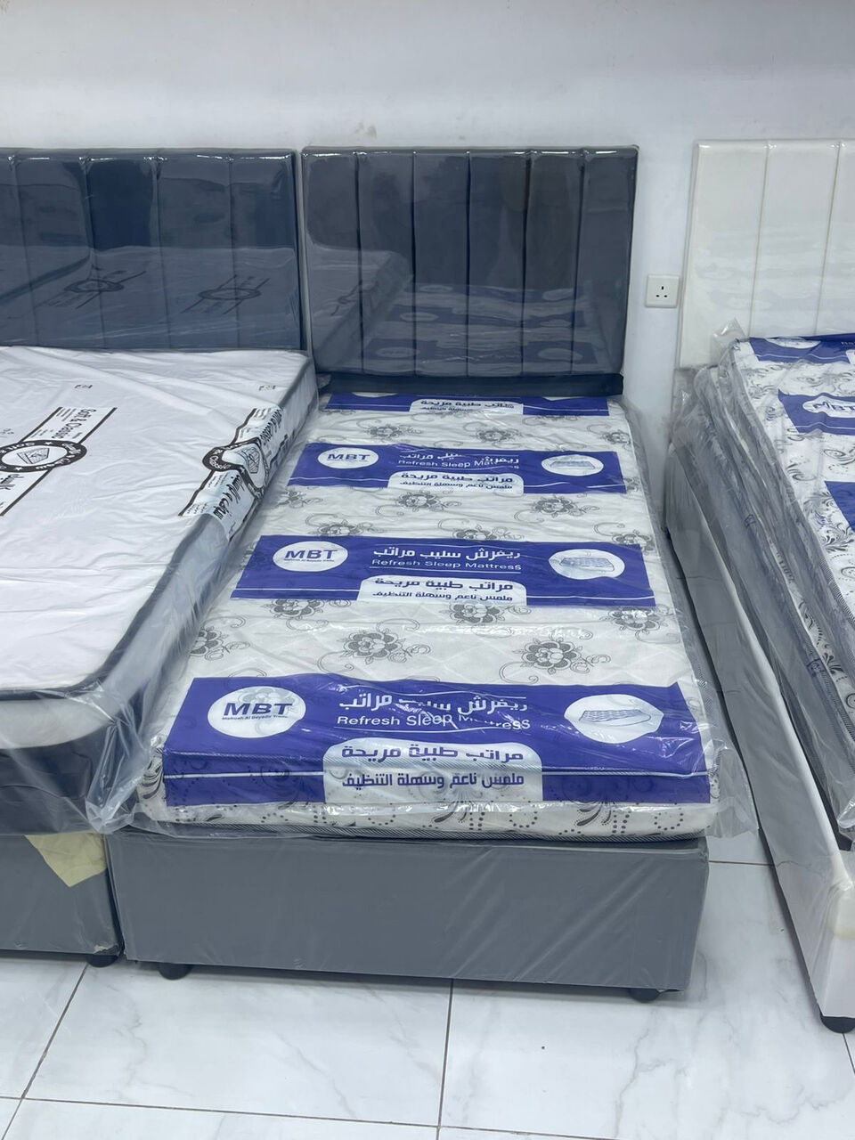 Jeddah, Furniture, SAR 5,  Wooden Beds Are Available For Sale With Best Quaility At Affordable Prices.All Sizes Avail