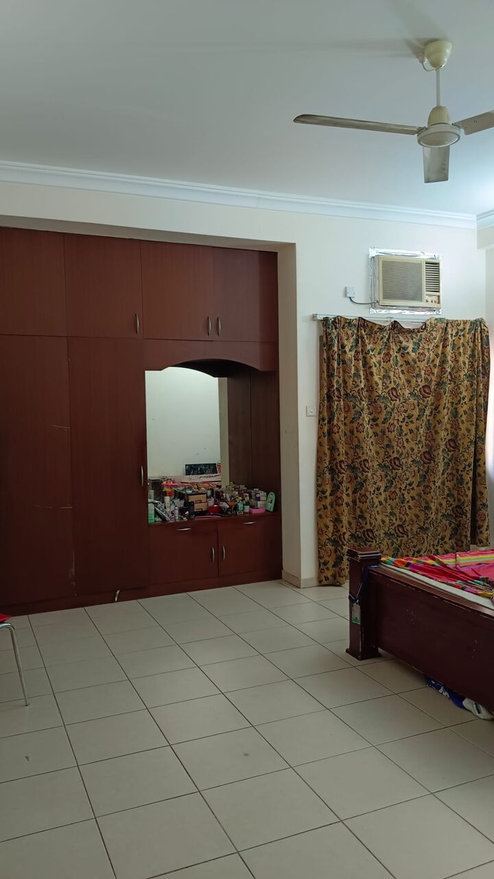 Hoora, Rooms for Rent, BHD 100/month,  Furnished,  Room For Rent In Furnished 2 BHK Flat To Share With Family