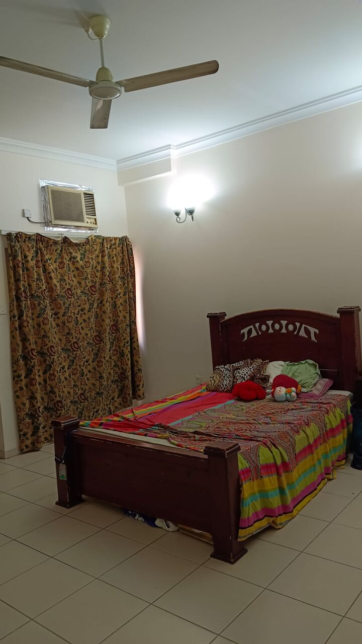 Hoora, Rooms for Rent, BHD 100/month,  Furnished,  Room For Rent In Furnished 2 BHK Flat To Share With Family