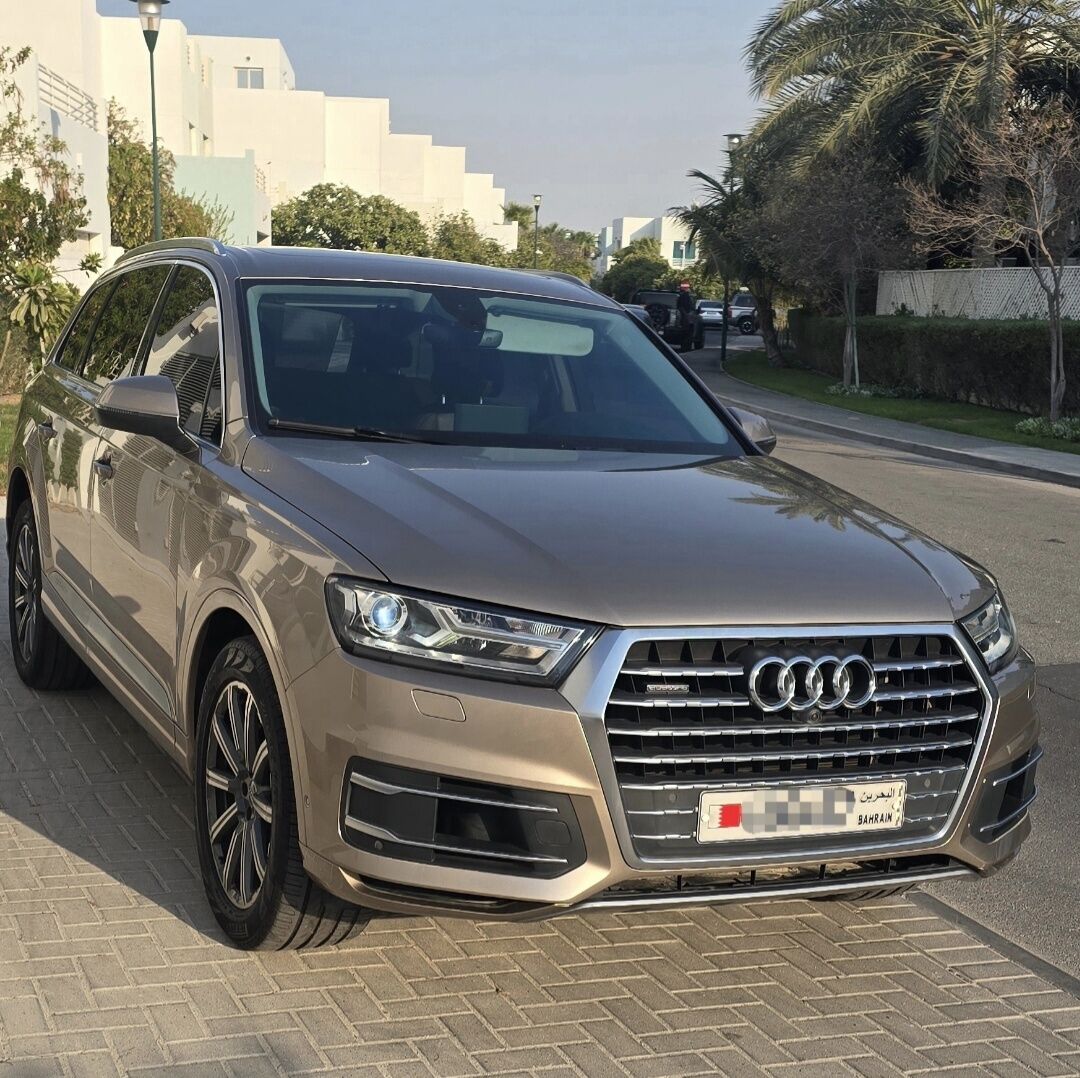 Manama, Vehicles, Cars & Trucks , BHD 7100,  Audi Q7,  2018,  Automatic,  104 KM,