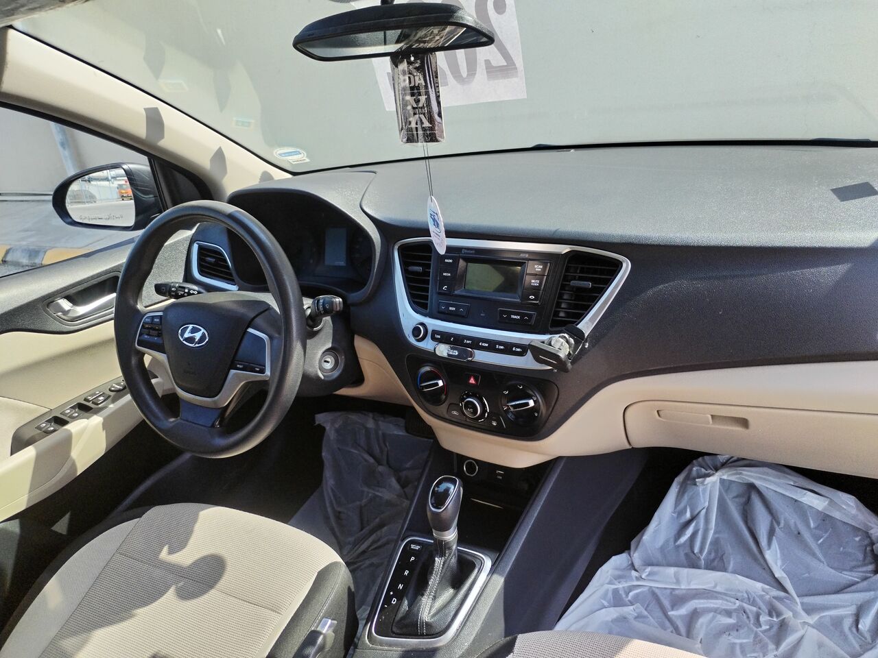 Dammam, Vehicles, Cars & Trucks , SAR 33500,  Hyundai Accent,  2022,  Automatic,  160000 KM,  Hundai Accent