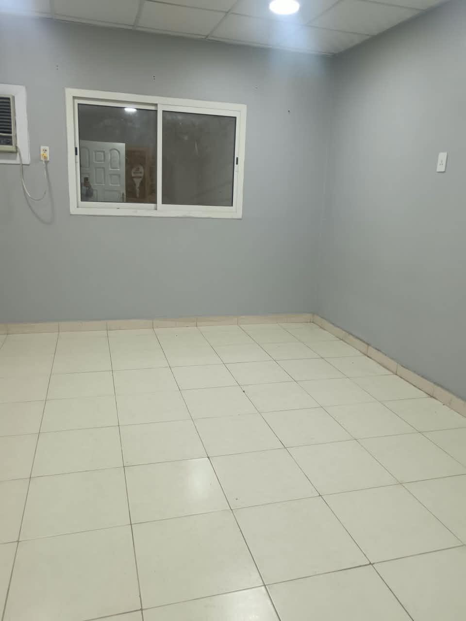 Al Jubail Al Balad, Rooms for Rent, SAR 1000/month,  Executive Bachelor Room