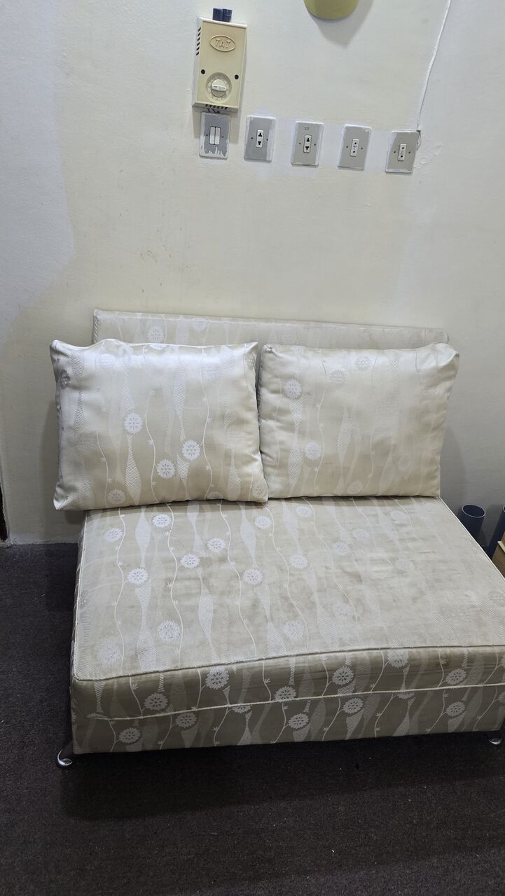 Riyadh, Appliances, SAR 6,  Household Items For Sale*