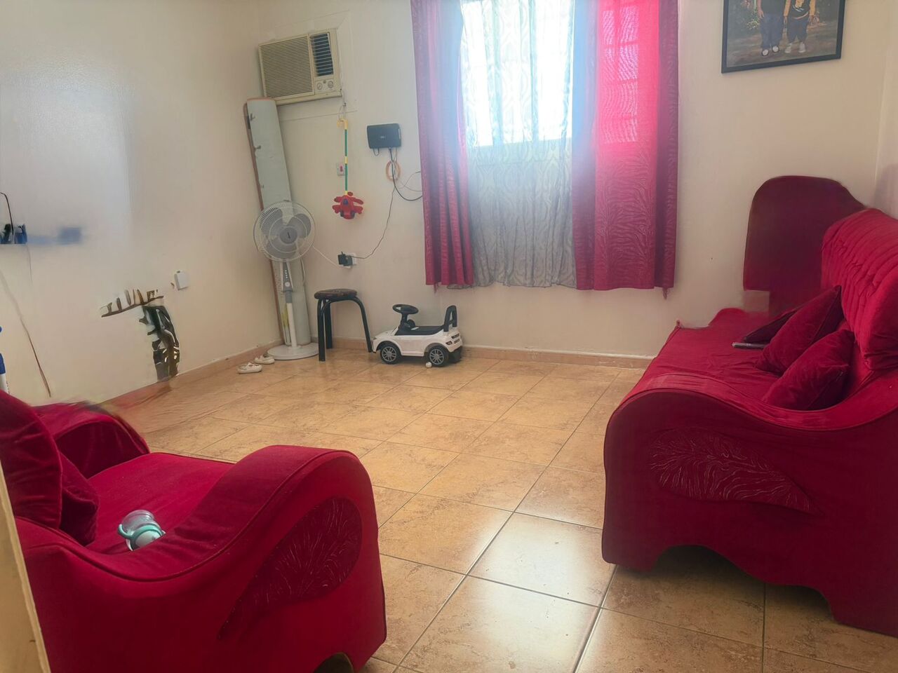 Al Malaz, Household Items, SAR 550,  5 Seater Sofa, 4 Burner Stove , Cot & Mattress