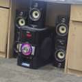 SAR 200,  Speaker
