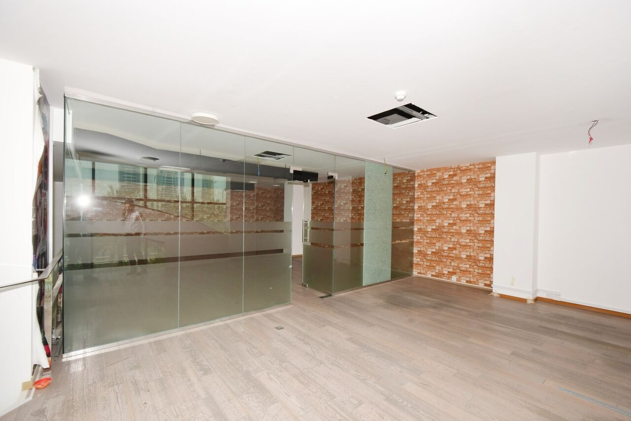 Sanabis, Warehouses, BHD 1700,  365 Sq. Meter,  ​Spacious Ground-Floor Showroom | Main Road Exposure | 1,700 BHD