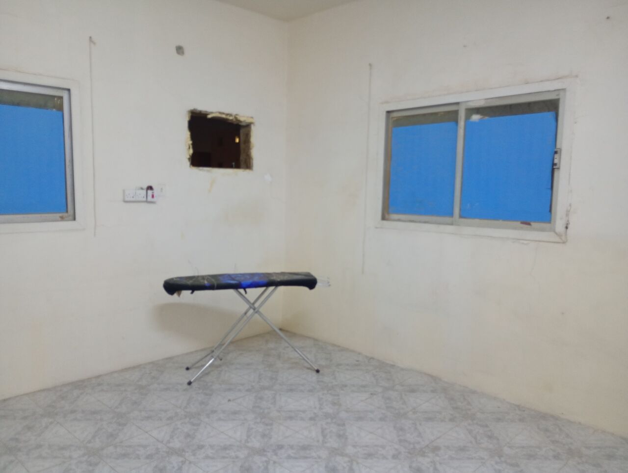 Al Malaz, Villas, SAR 25,  2 BHK Available In A Villa Portion First Floor In Malaz