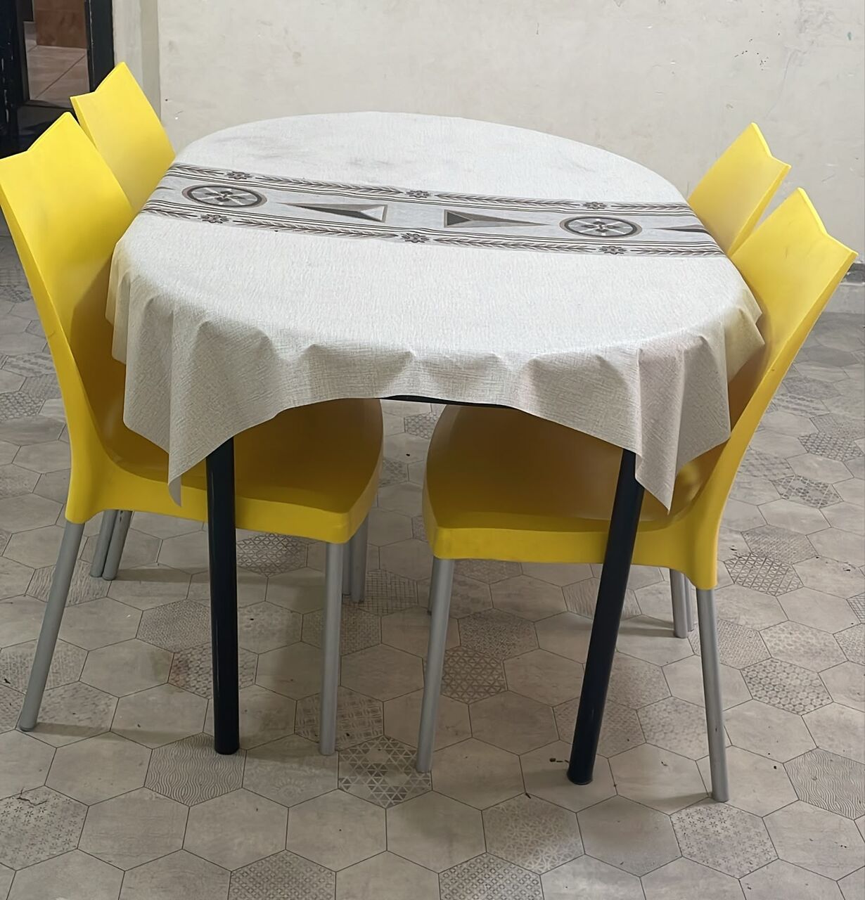 Al Balad, Household Items, SAR 2350,  Ac Fridge Coat Etc All Item For A Appartment