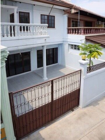 Bangkok, Villas, THB 11999,  25 Sq. Feet,  เอกชัย พระราม2 30-40 วัดสีสุก 959ม. ทาวน์เฮ้า