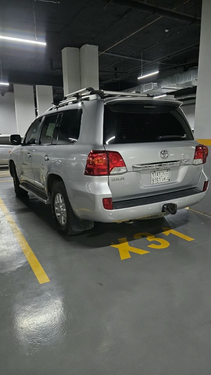 Al Mounsiyah, Vehicles, Cars & Trucks , SAR 129000,  Toyota Land Cruiser,  2015,  Automatic,  139000 KM,    GXR 4.0 V6 | 139K KM | Single Owner 129000SAR