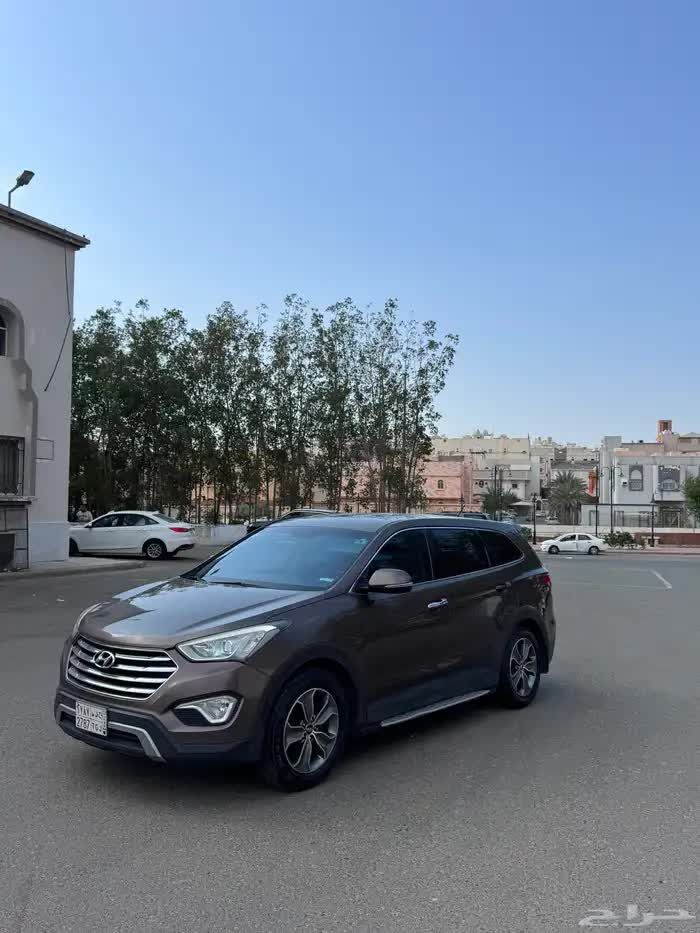 Jeddah, Vehicles, Cars & Trucks , SAR 33000,  Hyundai Santa Fe,  2015,  Automatic,  282000 KM,