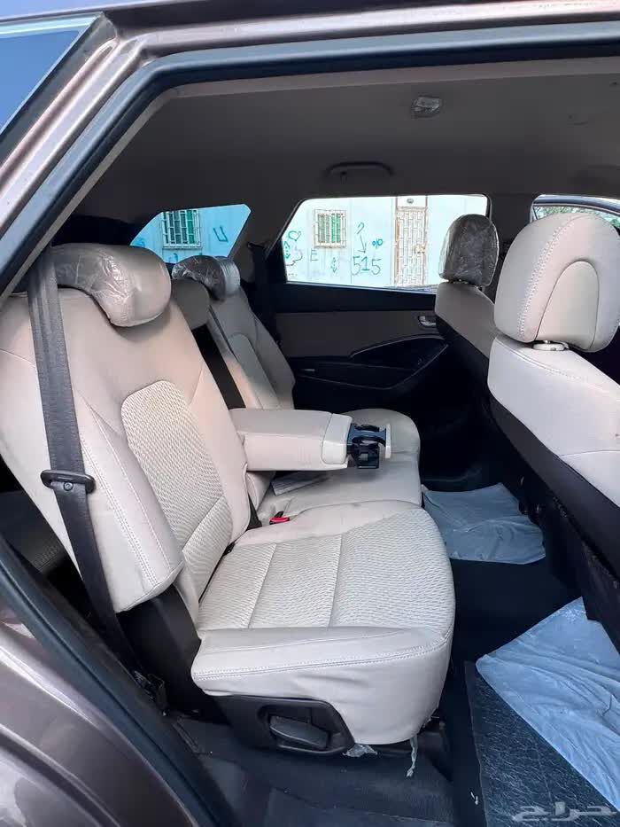 Jeddah, Vehicles, Cars & Trucks , SAR 33000,  Hyundai Santa Fe,  2015,  Automatic,  282000 KM,