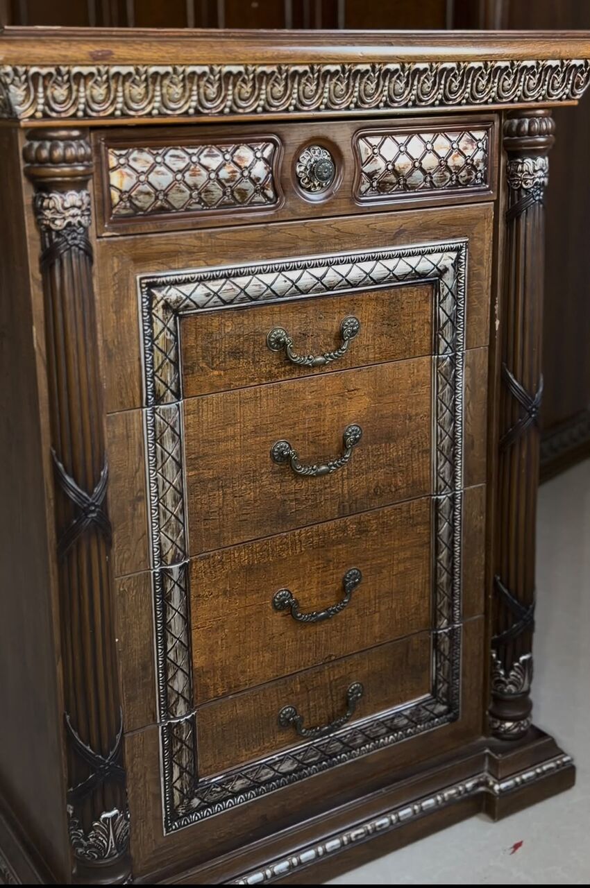 Riyadh, Furniture, SAR 1100,  Complete Master Bedroom Set For Sale