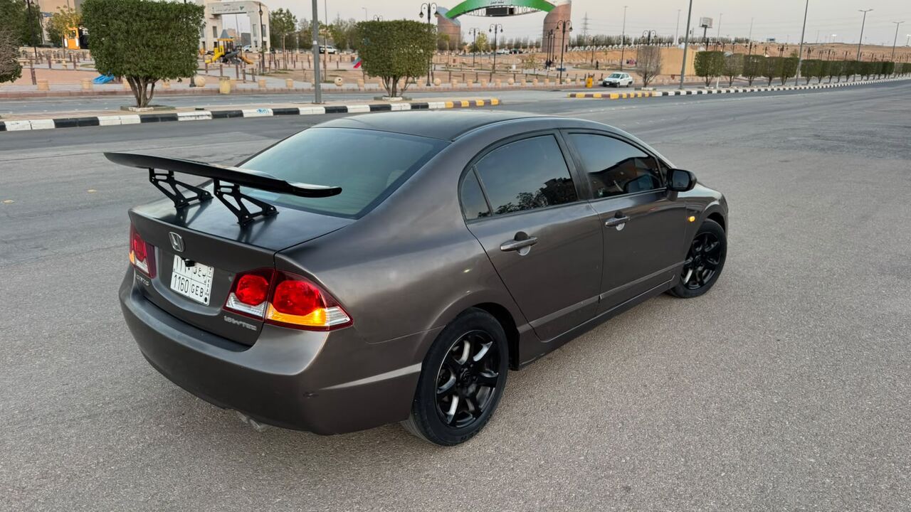 Riyadh, Vehicles, Cars & Trucks , SAR 20000,  Honda Civic LX,  2011,  Automatic,  215000 KM,  Honda Civic  Finest In Town