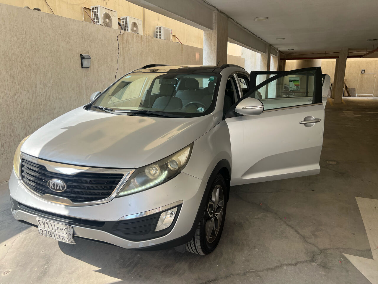 Khobar, Vehicles, Cars & Trucks , SAR 32000,  Kia Sportage,  2014,  Automatic,  242000 KM,