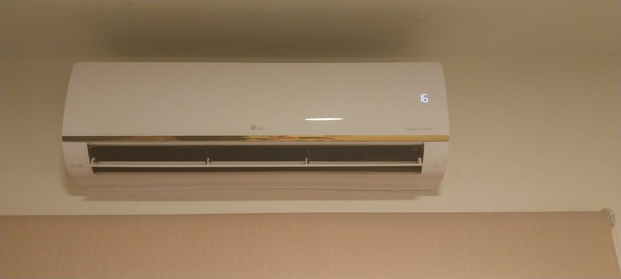 Al Malaz, Air Conditioners, SAR 1200,  LG 2 TON Split AC (negotiable)