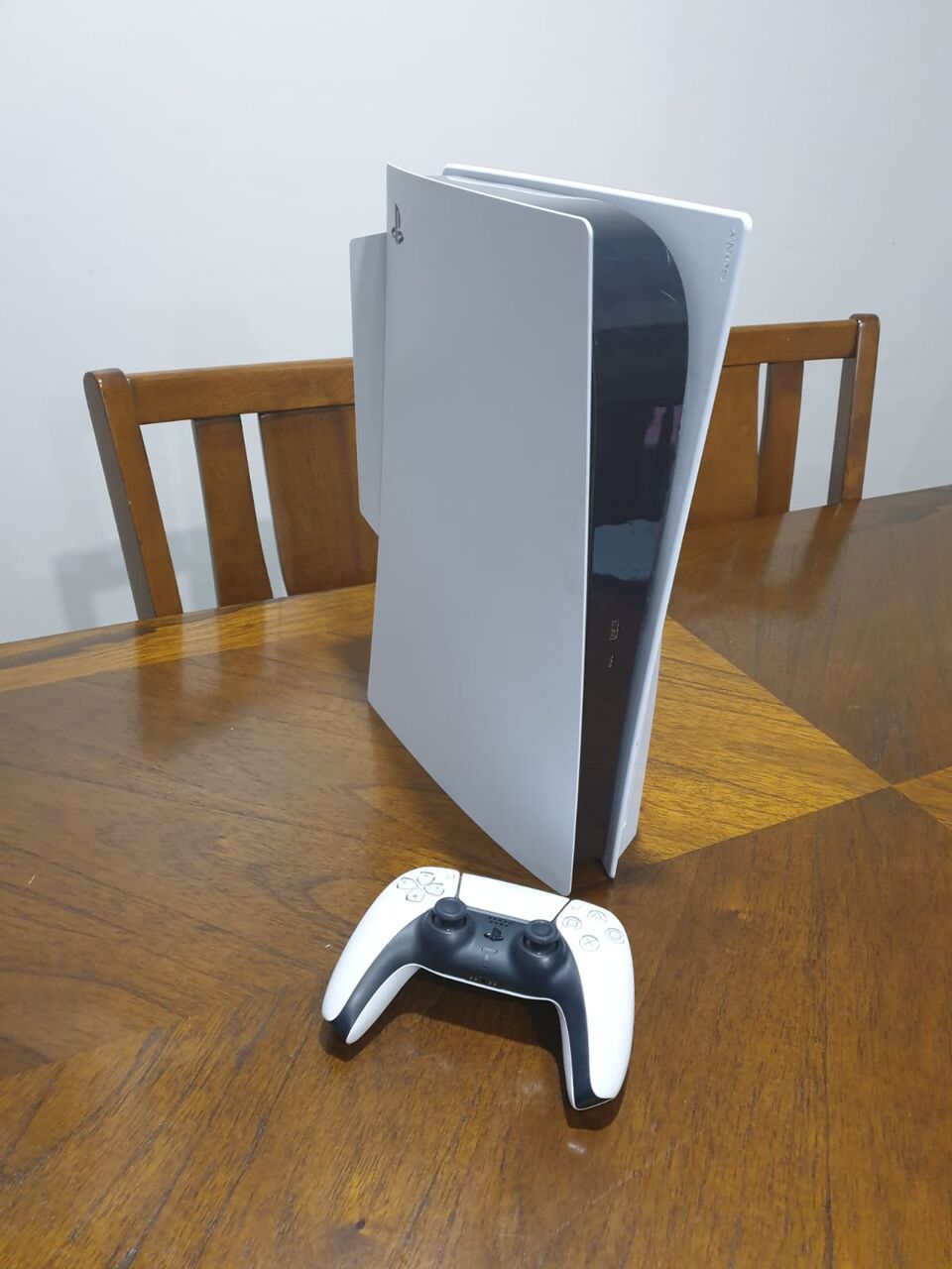 Jeddah, Video Games, SAR 1800,  PS5 - 1TB With Disc - Under Warranty (Extra Stores)