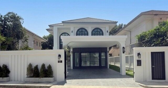 Bangkok, Real Estate For Sale, THB 16900000,  5 BR,  0 Sq. Feet,  LV53606 ขาย พูลวิลล่าหรู บ้านสวนลลนา จอม