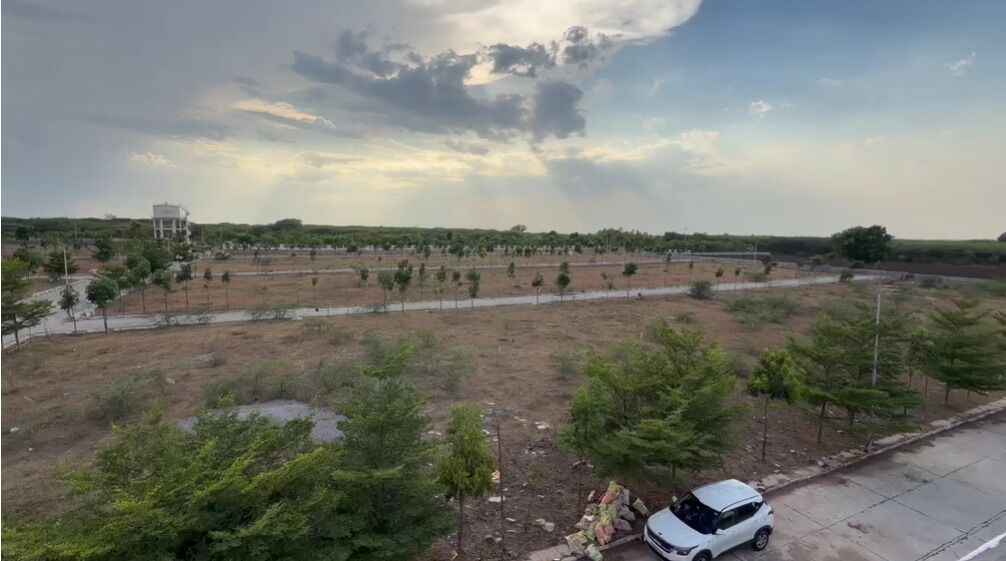 Hyderabad, Residential Plots, INR 15999,  200 Sq. Yard,  HMDA RERA Approved Plots On Srisailam Highway, Hyderabad. Contact 6305534817*
