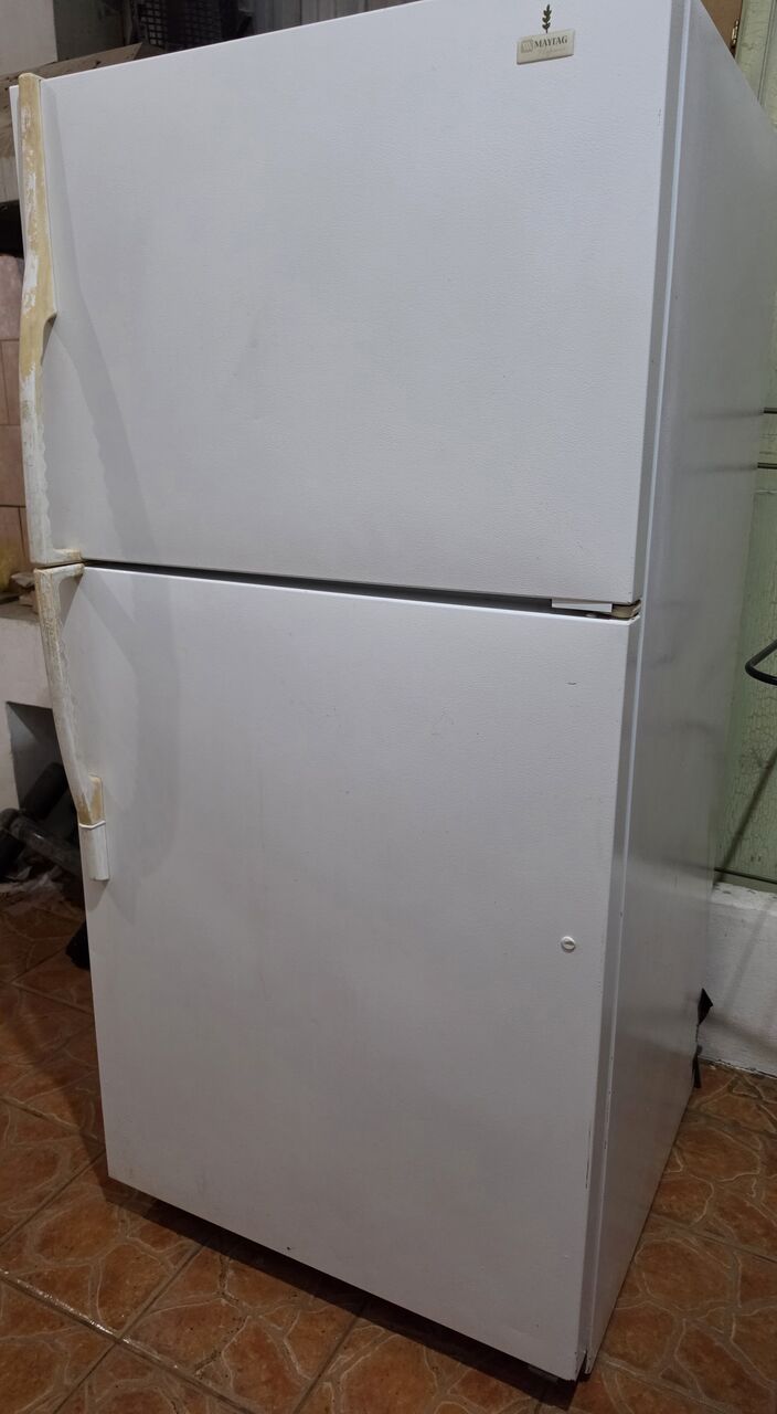 Dammam, Electronics, SAR 500,  Two Door Refrigerator With Top Freezer