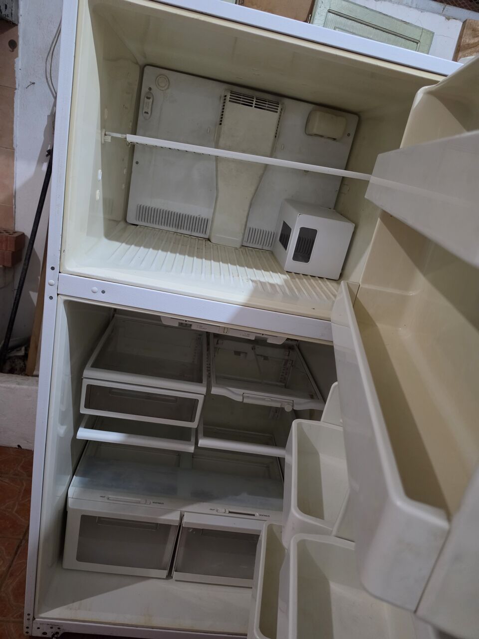 Dammam, Electronics, SAR 500,  Two Door Refrigerator With Top Freezer