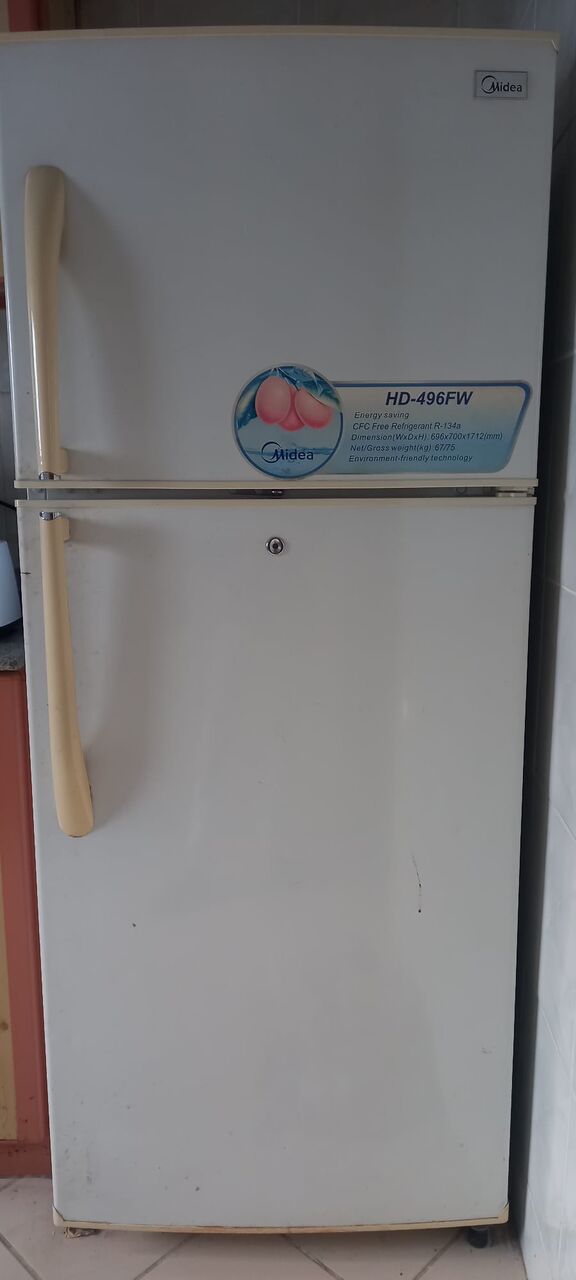 Jidhafs, Electronics, BHD 30,  Fridge For Sale