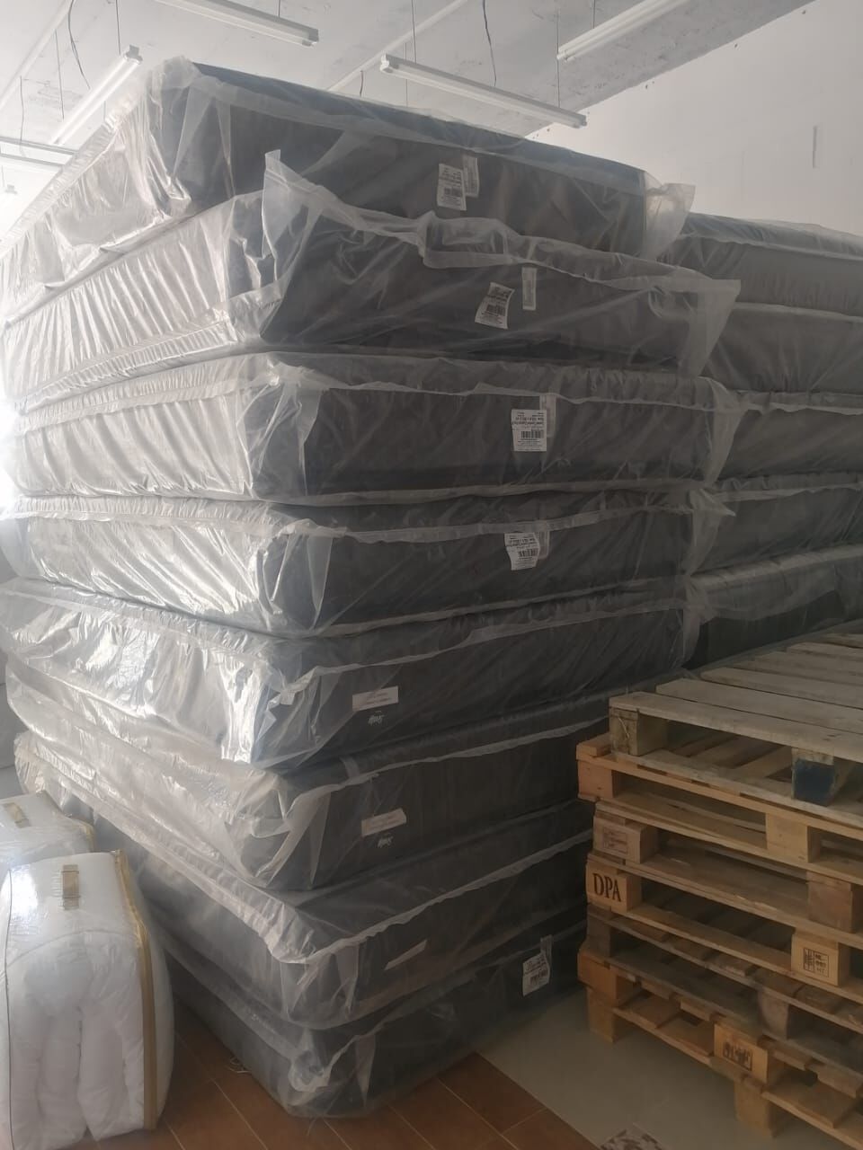 Al Malaz, Furniture, SAR 200,  Hotel Surplus Mattress And Sofa For Sale &ndash; Riyadh