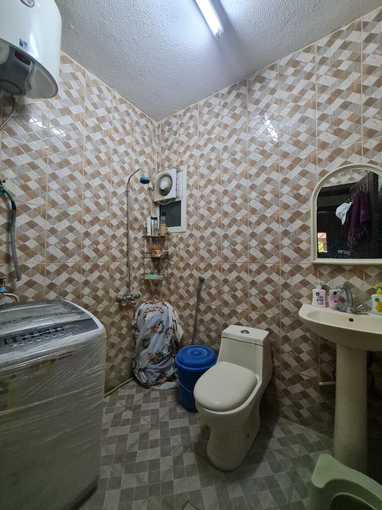 Al Wizarat, Bedspace For Rent, SAR 1200/month,  1000 Sq. Meter,  Furnished Room For Single Executive (3 Month Advance)