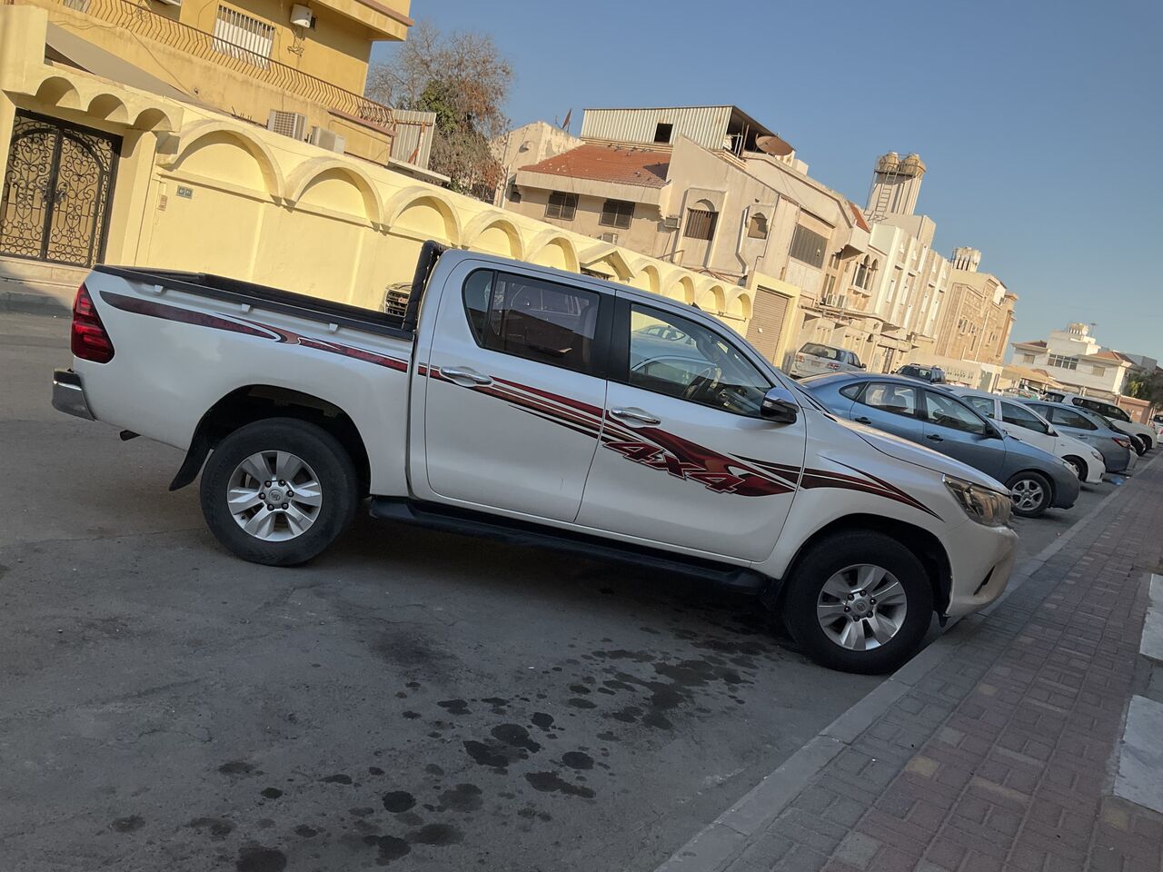 Jubail, Vehicles, Cars & Trucks , SAR 65000,  Toyota Hilux,  2016,  Automatic,  320 KM,  Running Condition