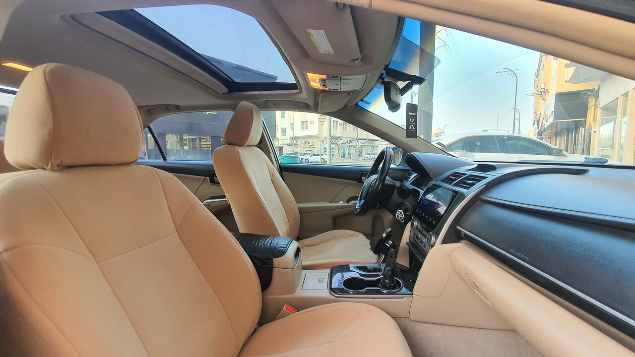 Hofuf, Vehicles, Cars & Trucks , SAR 56000,  Toyota Camry GLX,  2017,  Automatic,  203500 KM,