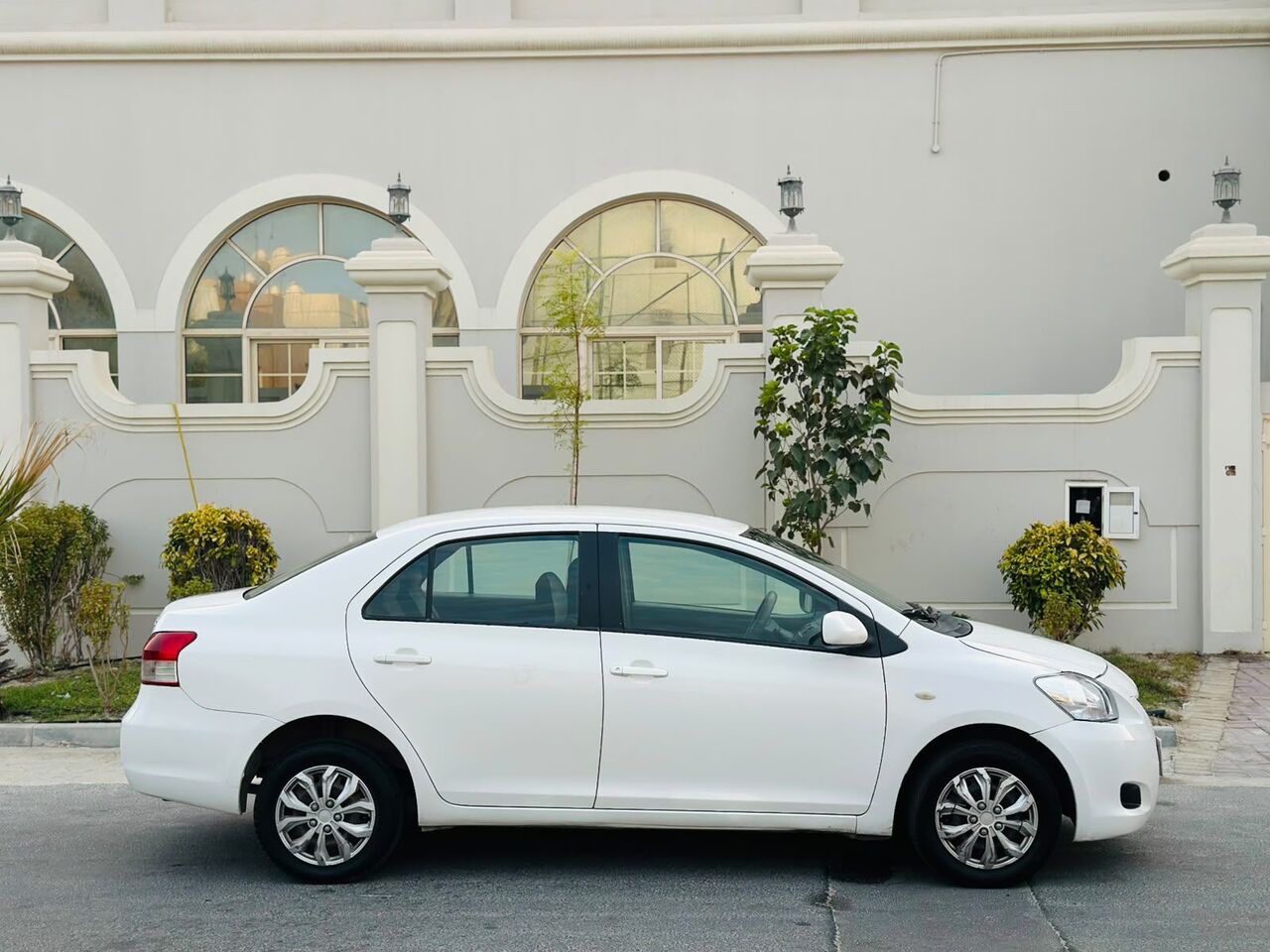Manama, Vehicles, Cars & Trucks , BHD 1850,  Toyota Yaris,  2011,  Automatic,  120000 KM,    Model