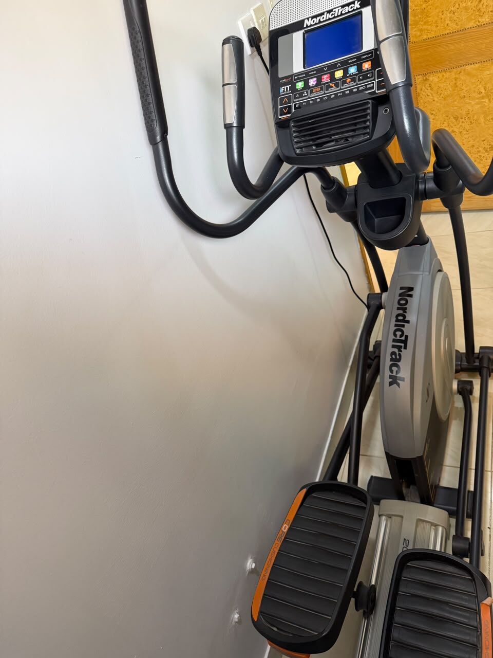 Al Muruj, Furniture, SAR 1450,  NordicTrack E9.5 Premium Elliptical Trainer &ndash; Good Condition &ndash; SAR 1,450