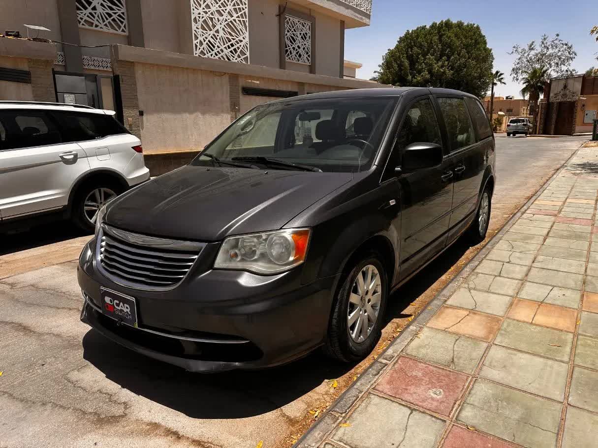 Madinah, Vehicles, Cars & Trucks , SAR 30000,  Chrysler Grand Voyager,  2016,  Automatic,  155000 KM,   Mid Option - Expatriate Owned