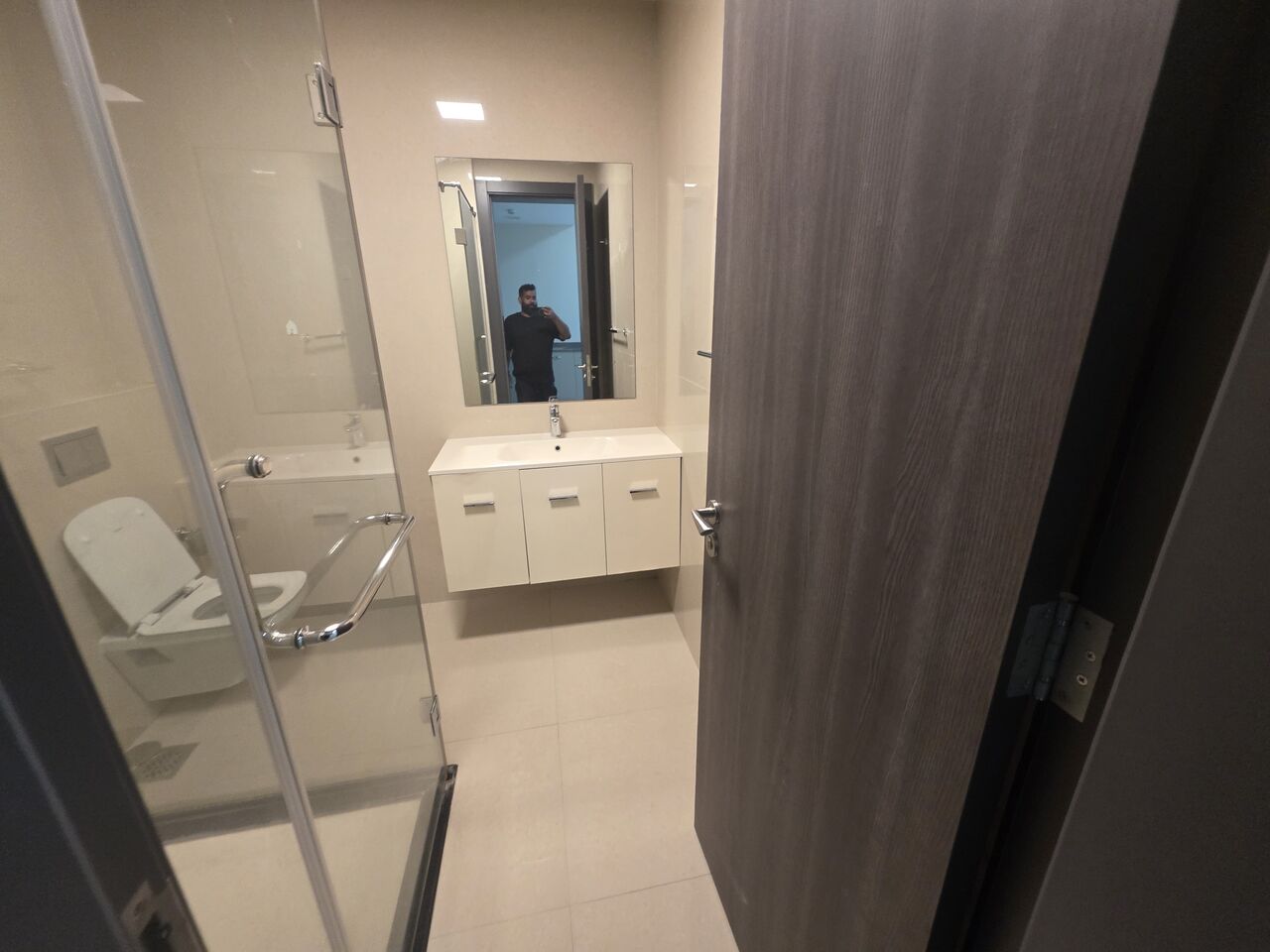 Burhama, Apartments, Flats, Houses & Villas, BHD 250/month,  Furnished,  1 BR,  BHD:240/month SEMI  FURNISHED 1 BHK APARTMENT FOR RENT IN BURHAMA -: MUNEEB *35041493