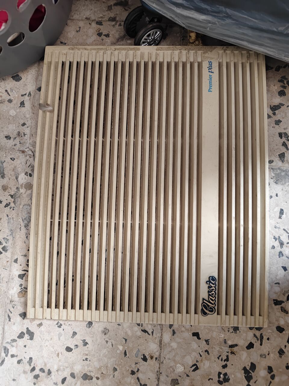 Dammam, Air Conditioners, SAR 500,  Selling ZAMIL AIR CONDITIONER OF 2 TONES CITY SHIFTING