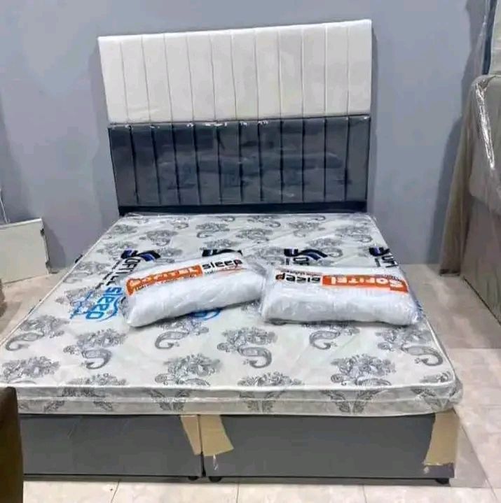 Jeddah, Furniture, SAR 5,  Luxury Beds With Mattresses Are Available For Sale With Best Quality At Affordable Prices.
