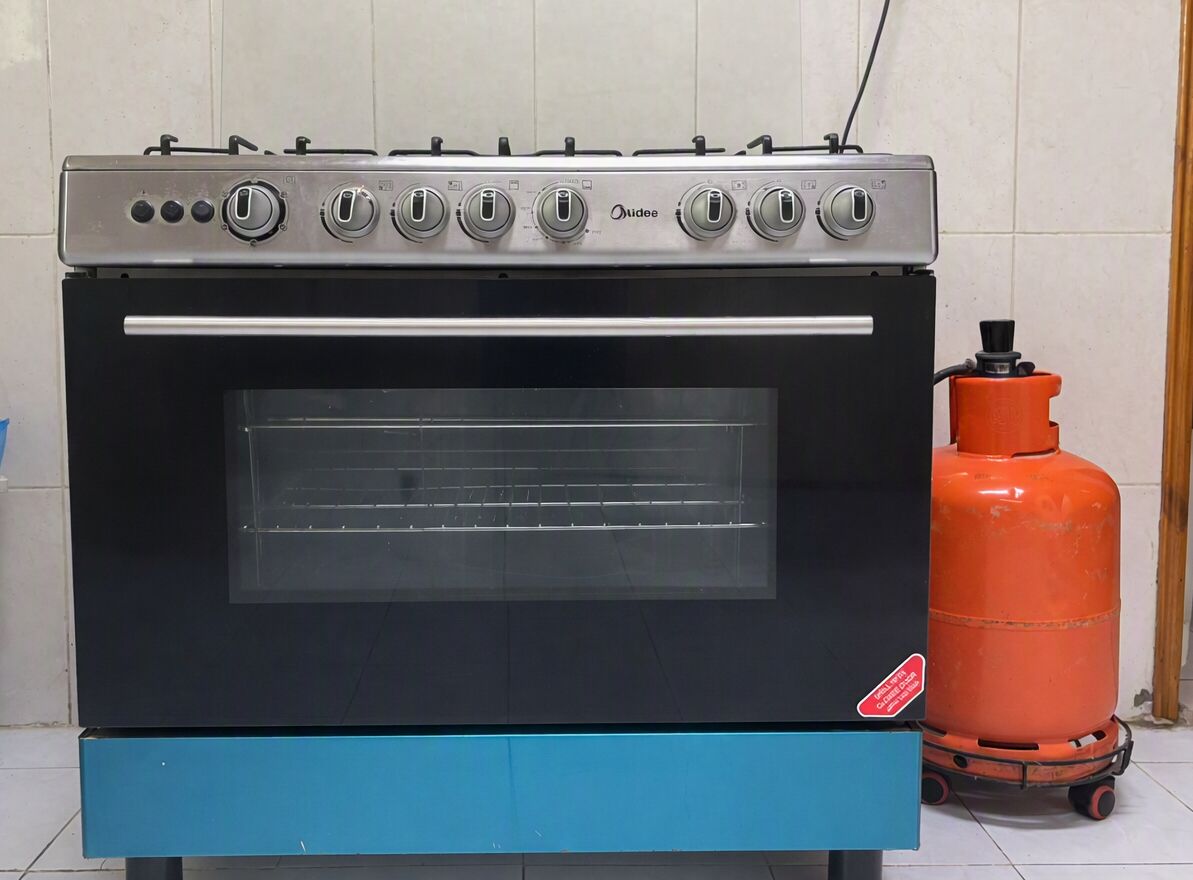 Jubail, Appliances, SAR 1000,  Cooking Range + 2 Cylinders + Regulator