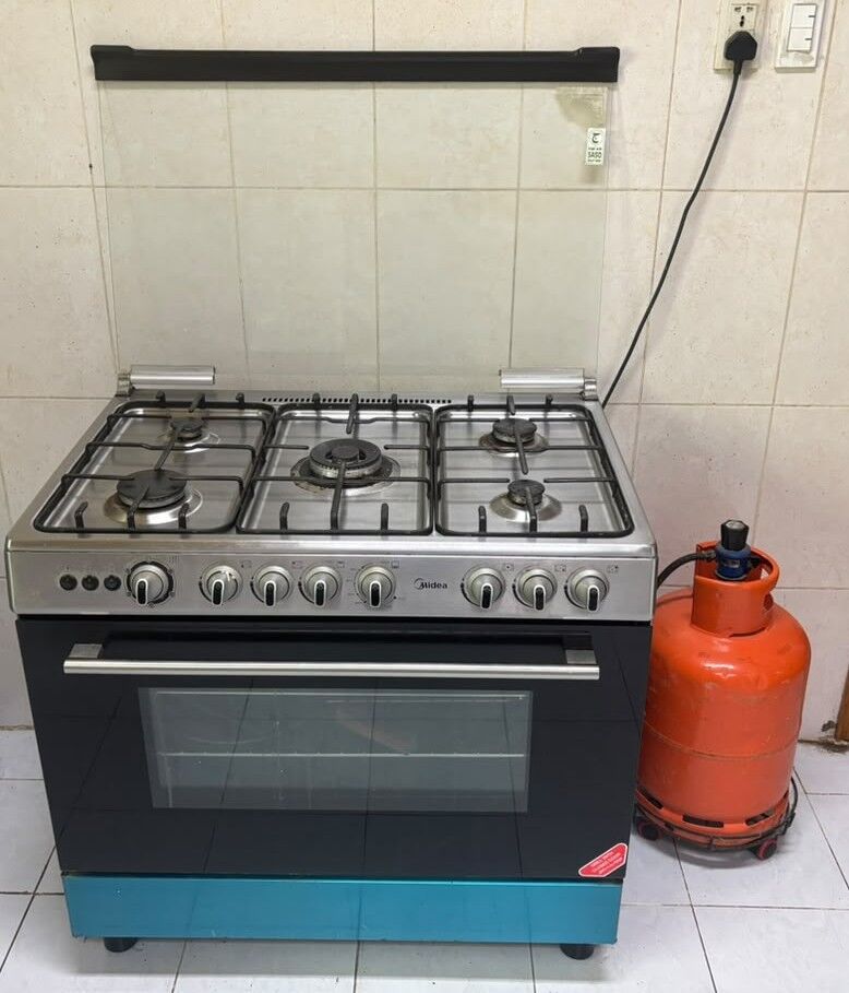Jubail, Appliances, SAR 1000,  Cooking Range + 2 Cylinders + Regulator