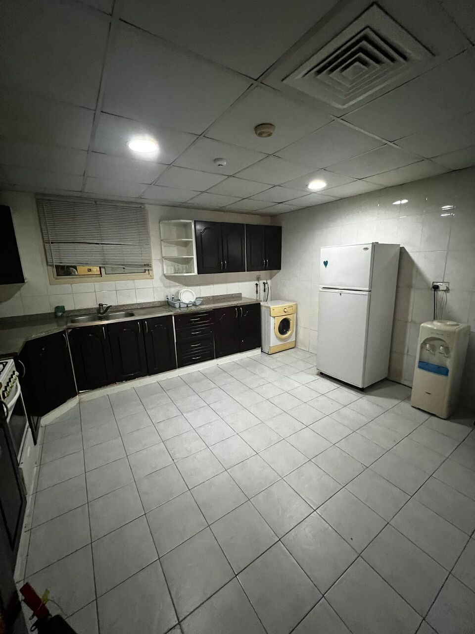 Juffair, Apartments, Flats, Houses & Villas, BHD 370/month,  Furnished,  2 BR,  120 Sq. Meter,  For Rent: A Large Apartment In Juffair. It Consists Of Two Bedrooms, Two Bathrooms, A Livi