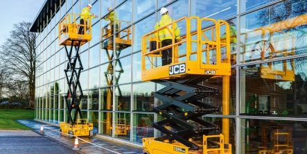 Abu Dhabi, Industrial Machinery, Electric Scissor Lifts & Manlift Solutions In UAE