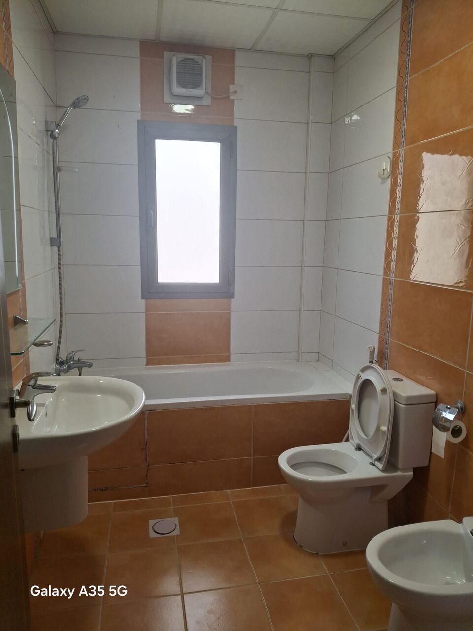 Juffair, Apartments, Flats, Houses & Villas, BHD 180/month,  Furnished,  1 BR,  Sharing Luxury Flat (Executive Ladies) Juffair - BHD 180/-