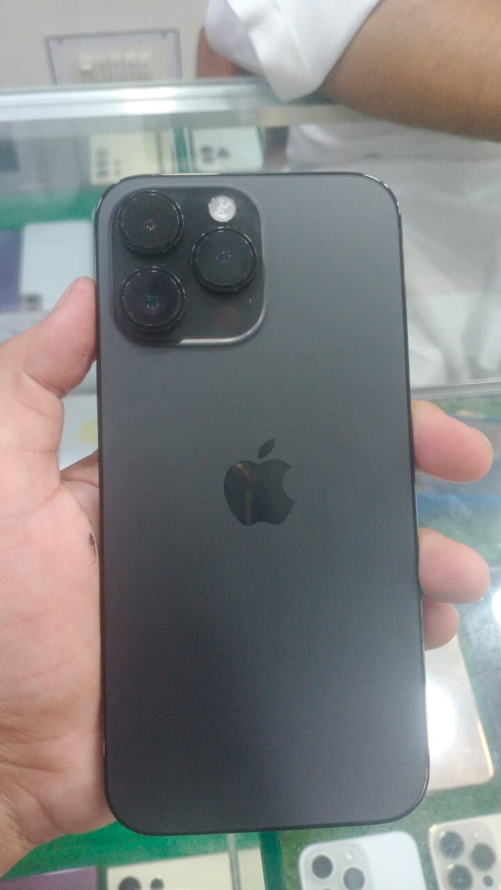 Jubail Industrial City, Mobile Phones, SAR 2800,  Iphone15promax256 Gb Bh 83 Cycle Count 615