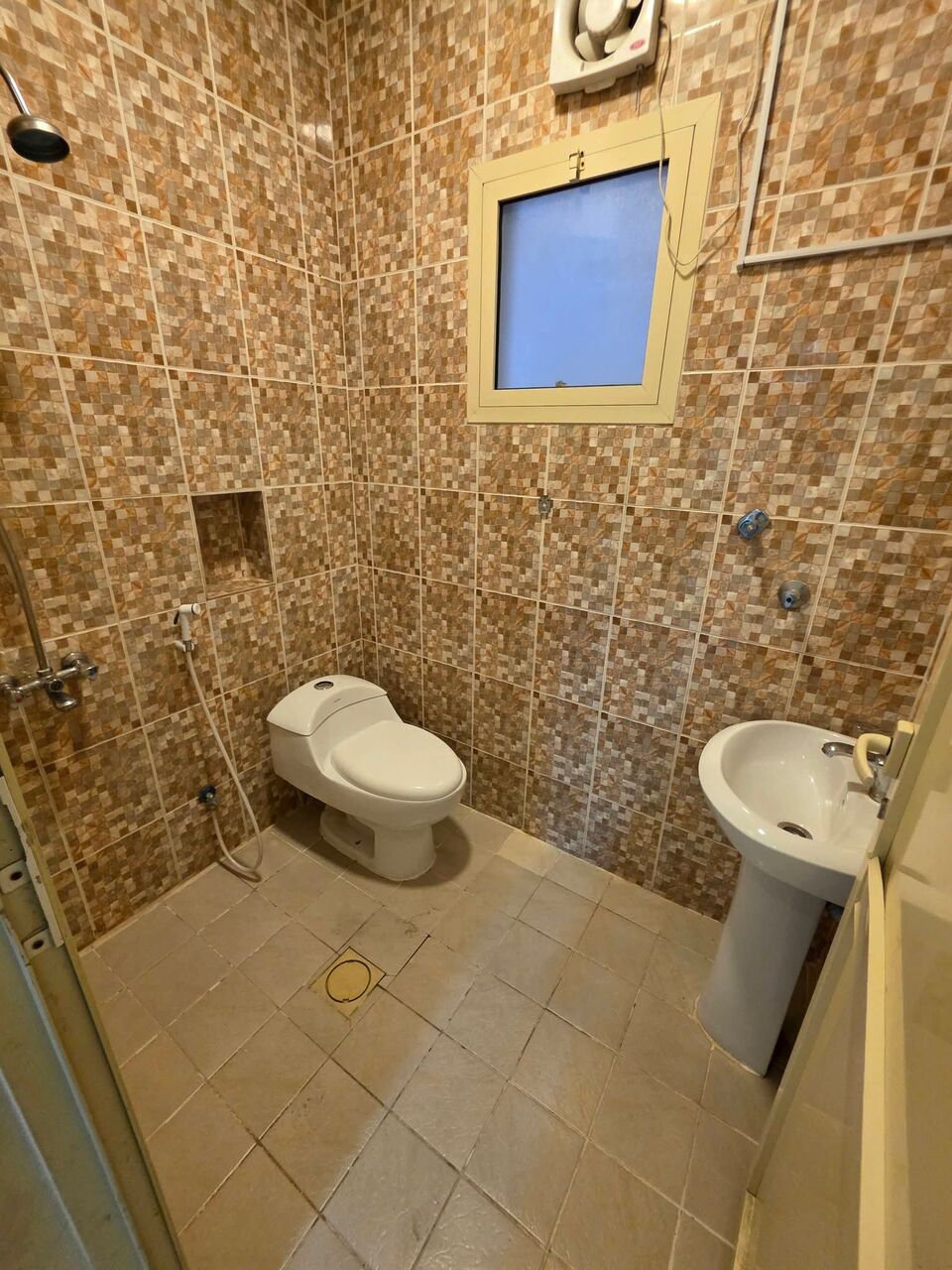 Khobar, Apartments, Flats, Houses & Villas, 2 BR,  🏠 SAR 18,500/YEAR | SPACIOUS 2-BEDROOM FAMILY APARTMENT | AL-BAYOUNIYAH – AL KHOBAR | WAT