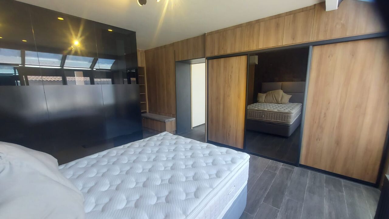 Amman, Apartments, Flats, Houses & Villas, JOD 25000/year,  Furnished,  4 BR,  250 Sq. Meter,  Duplex Apartment For Rent