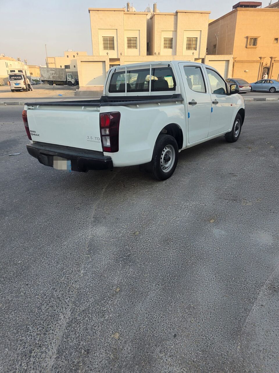 Dammam, Vehicles, Cars & Trucks , SAR 45000,  Isuzu D-MAX,  2021,  Manual,  214000 KM,
